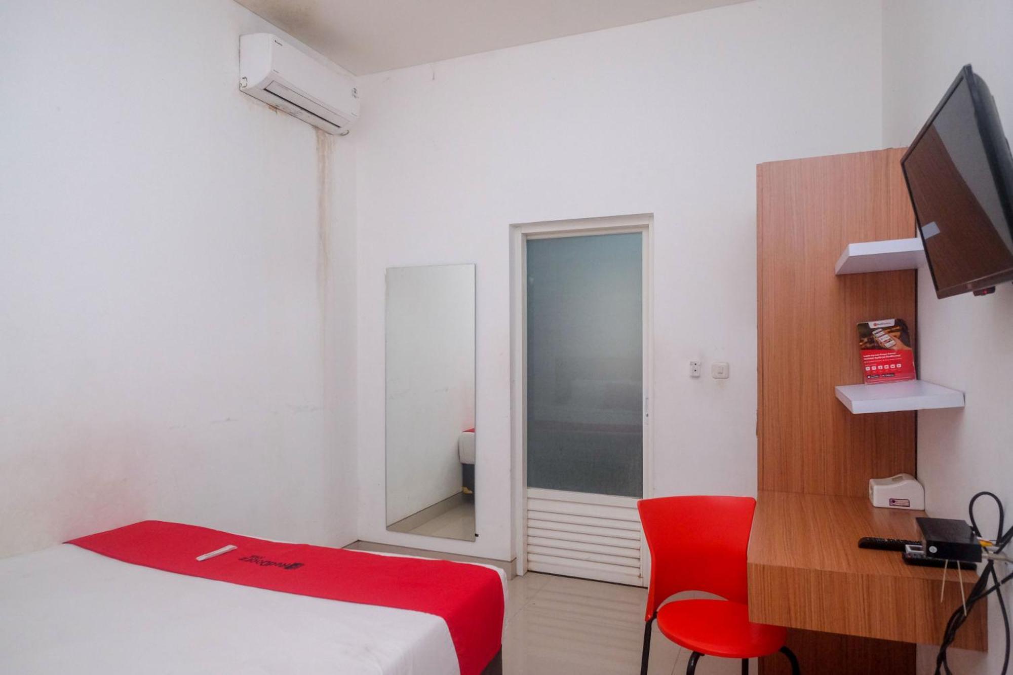 Hotel Reddoorz Syariah Near Simpang Lima Semarang Jomblang Exteriér fotografie
